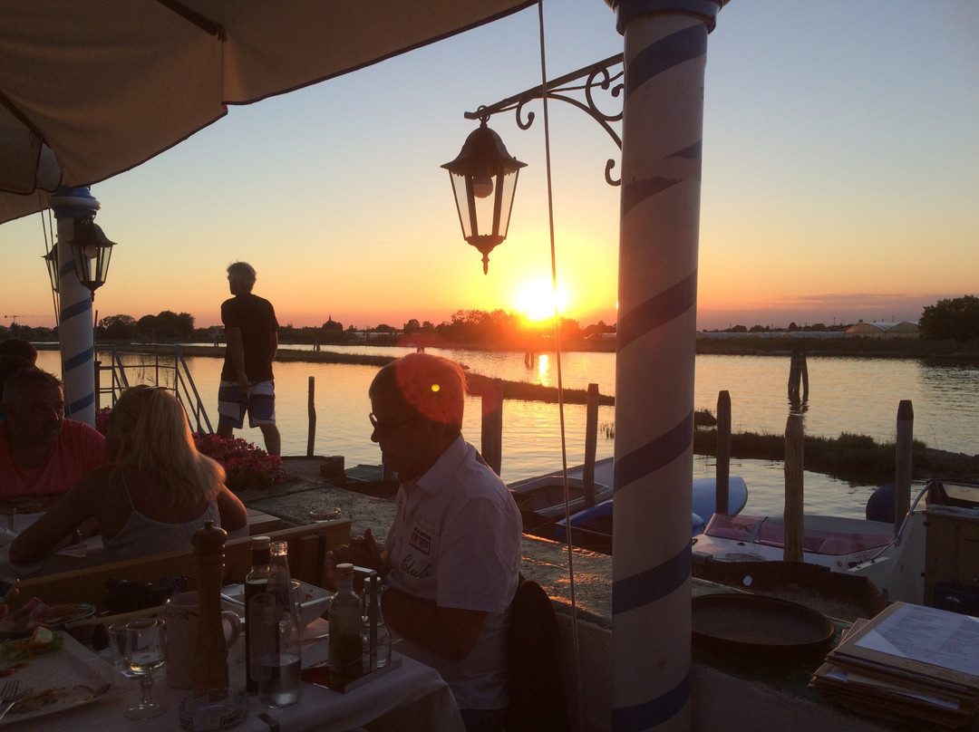 Da Gino Trattoria Pizzeria主图