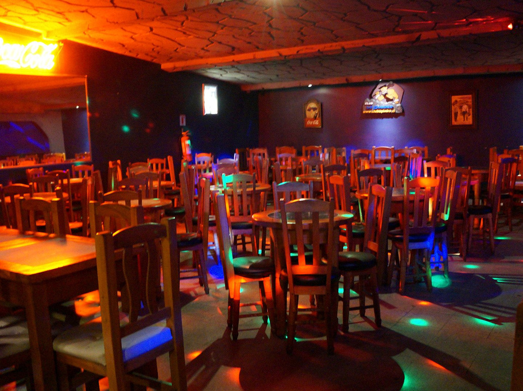 Club la Piedra-奇廉必去景点