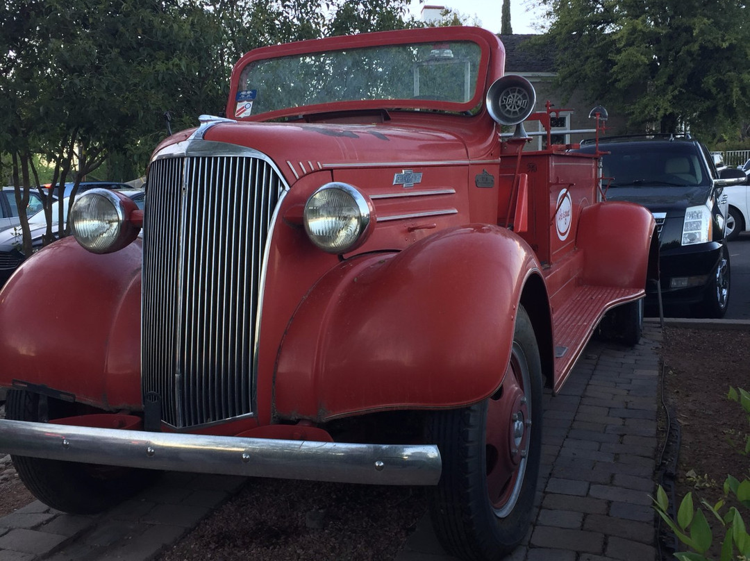 Ancestor Square-圣乔治必去景点