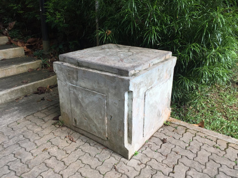 武吉巴督纪念碑遗址-新加坡必去景点