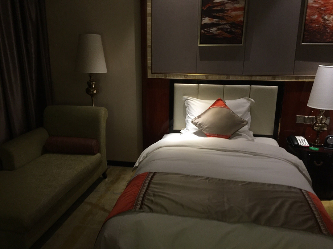 太平湖温泉度假酒店主图