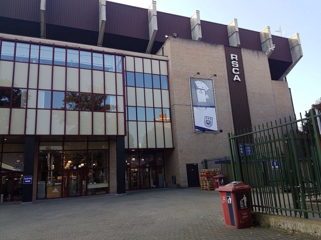 Fanshop RSC Anderlecht-布鲁塞尔必去景点