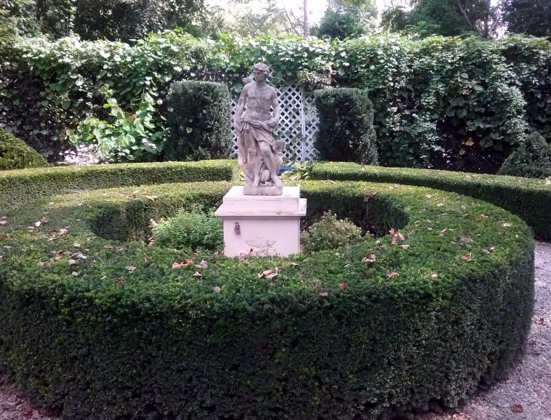 Weber House and Garden-Streator必去景点