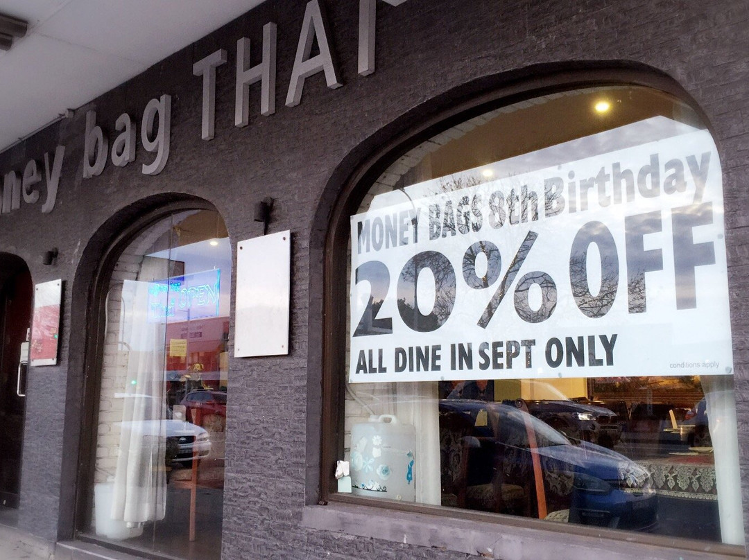 Money Bag Thai Restaurant