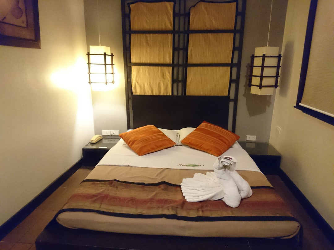 米卡酒店