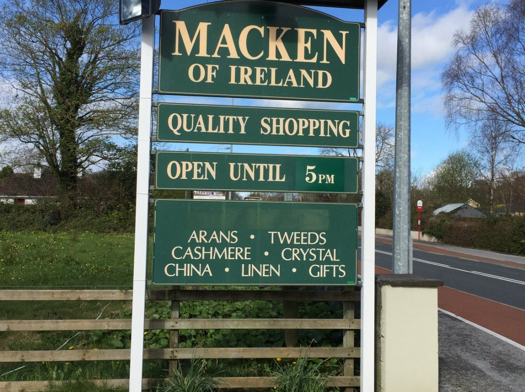 Macken of Ireland-Fossa必去景点