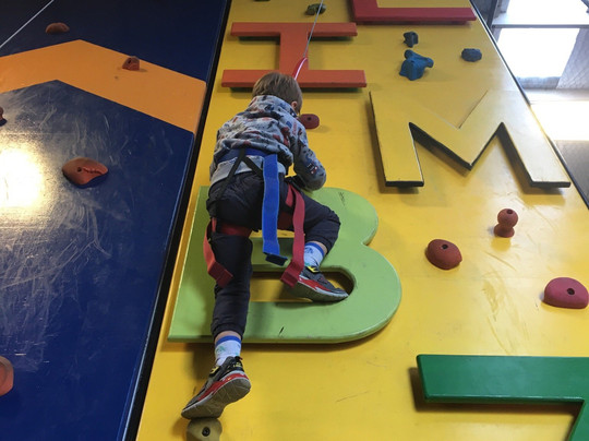 Extreme Edge Rock Climbing-汉密尔顿必去景点