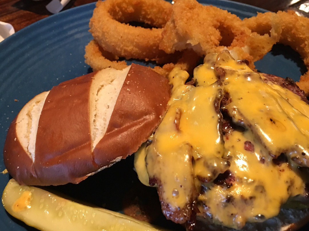 BrewBurgers Back Porch