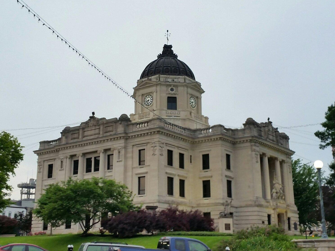 Monroe County Courthouse-布卢明顿必去景点