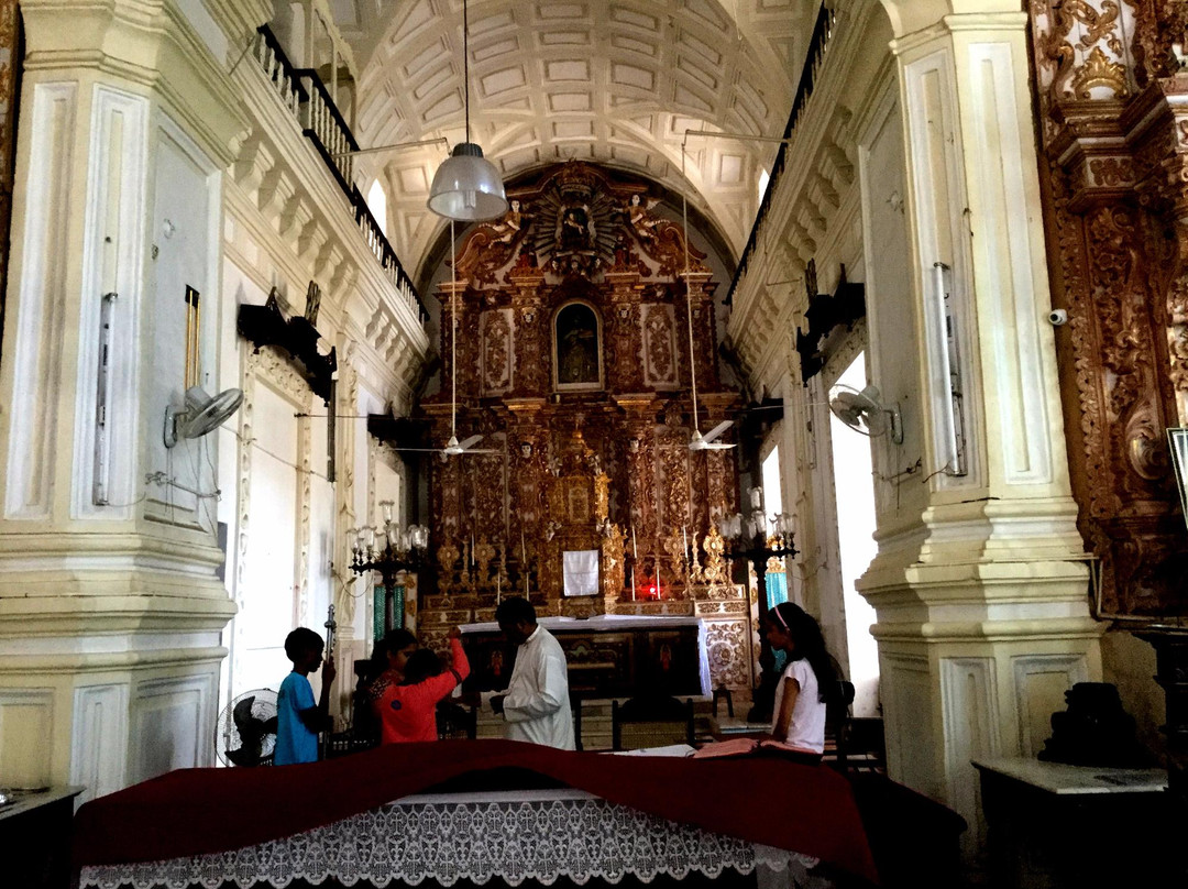 Church of St. John the Baptist-奔闹林必去景点