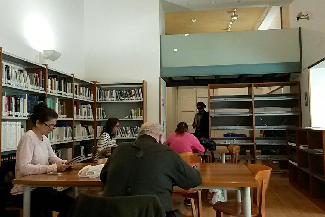 Biblioteca Publica Municipal Garcia Gutierrez景点图片