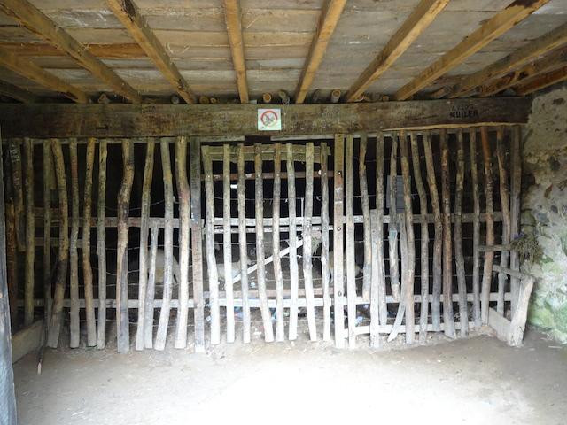 Bergerie de Sainte Bernadette.-Bartres必去景点