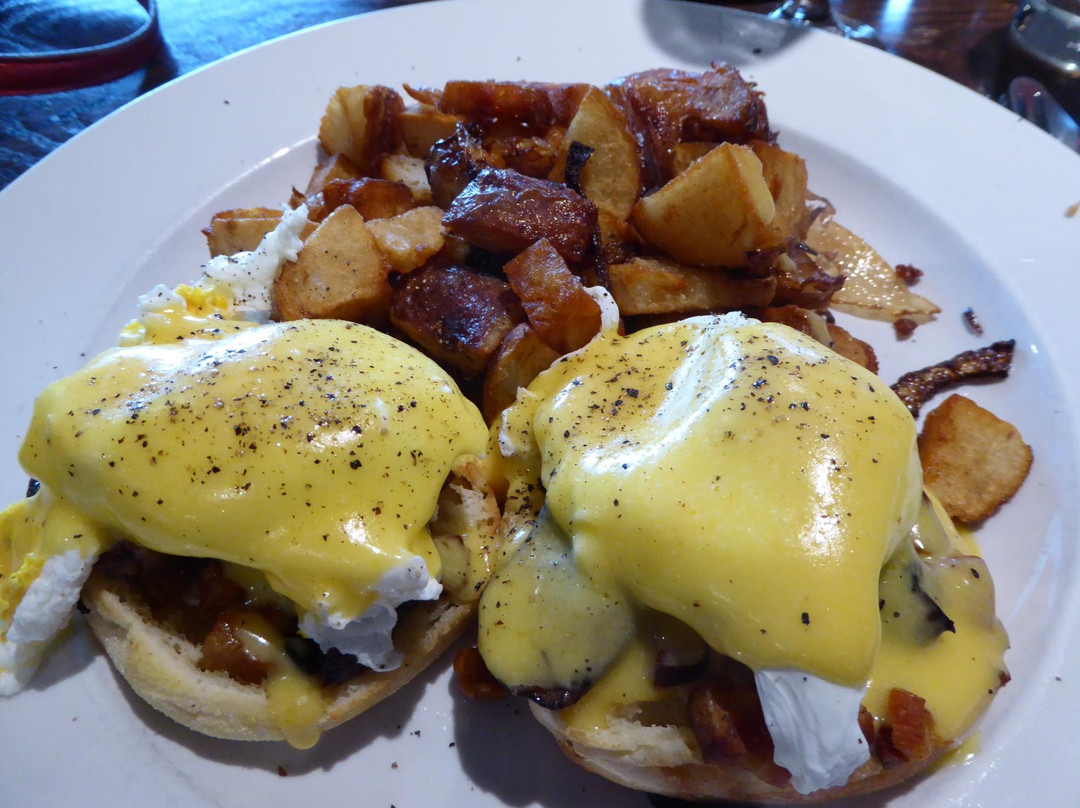 Crooked Goose Bistro主图