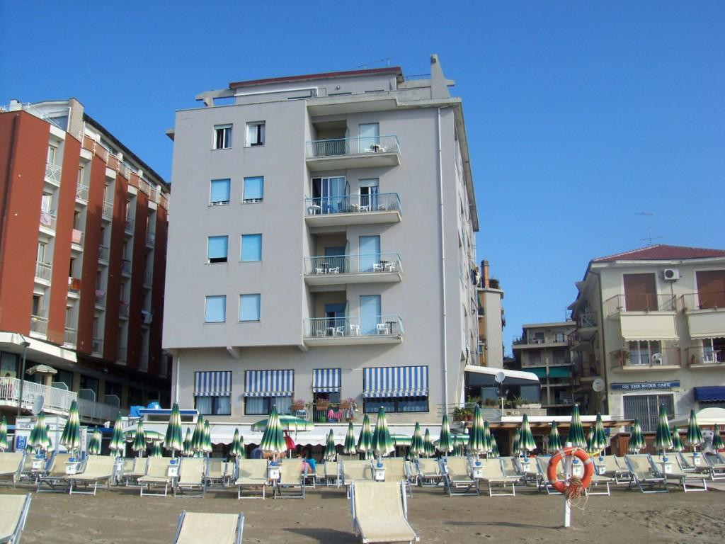马雷莫拉酒店
