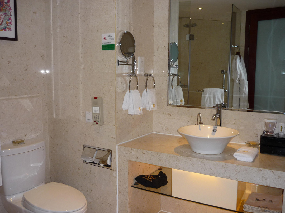 宜兴大酒店主图