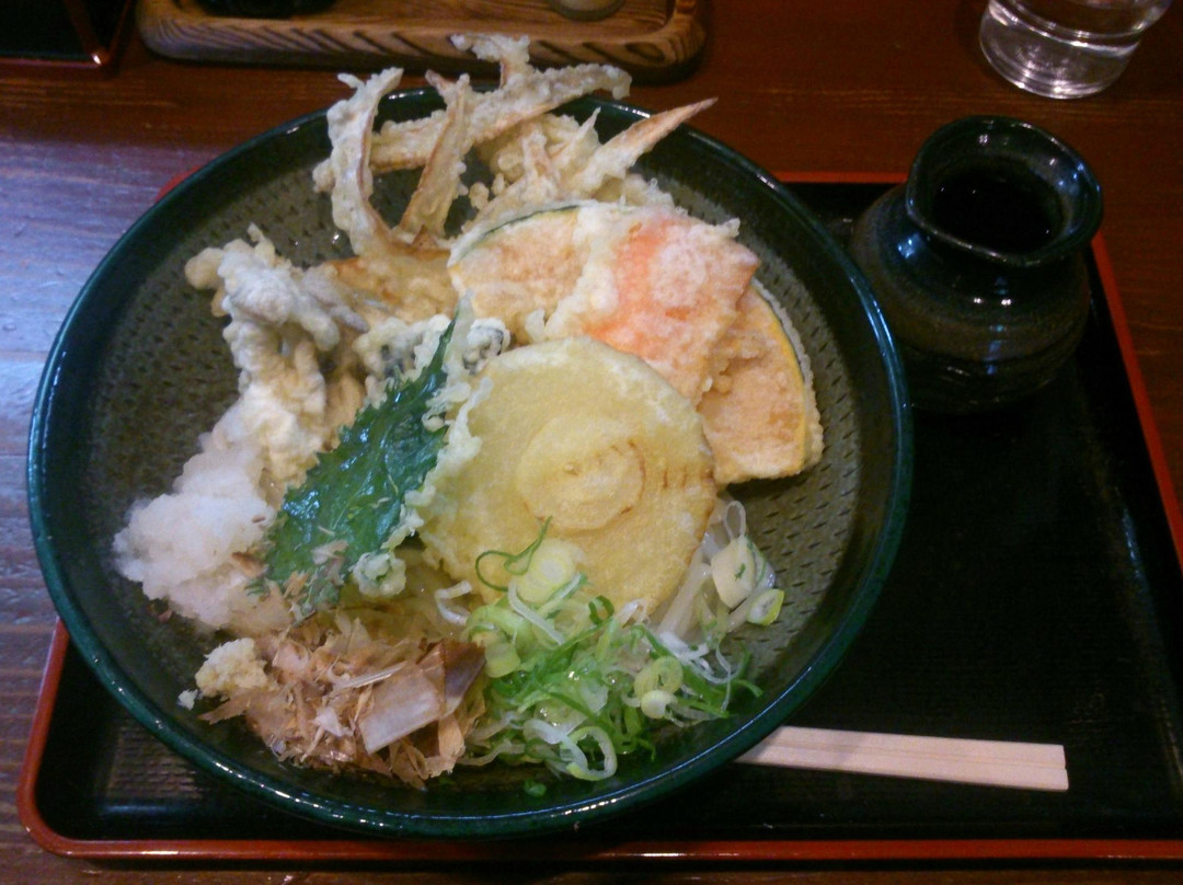 丰前市餐馆和美食-Udon Toyomae Kan Bee