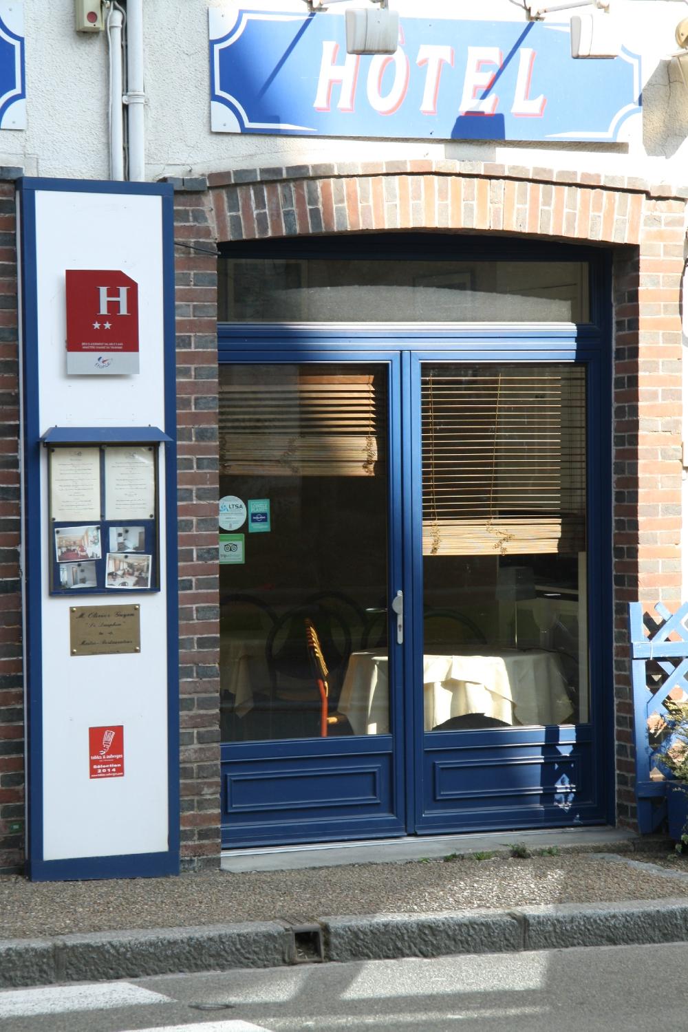 Restaurant Hotel Le Dauphin-官方