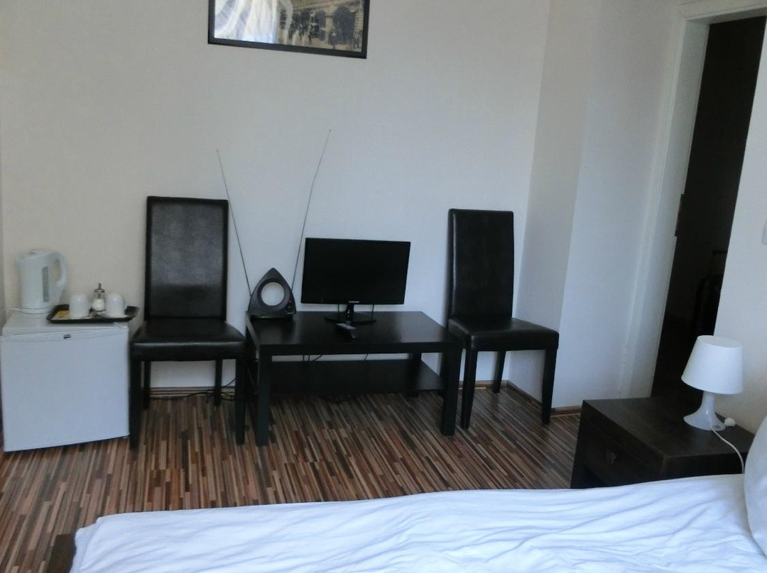 Promenade Panzio主图