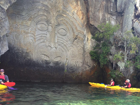 Canoe & Kayak Taupo Tours-陶波必去景点