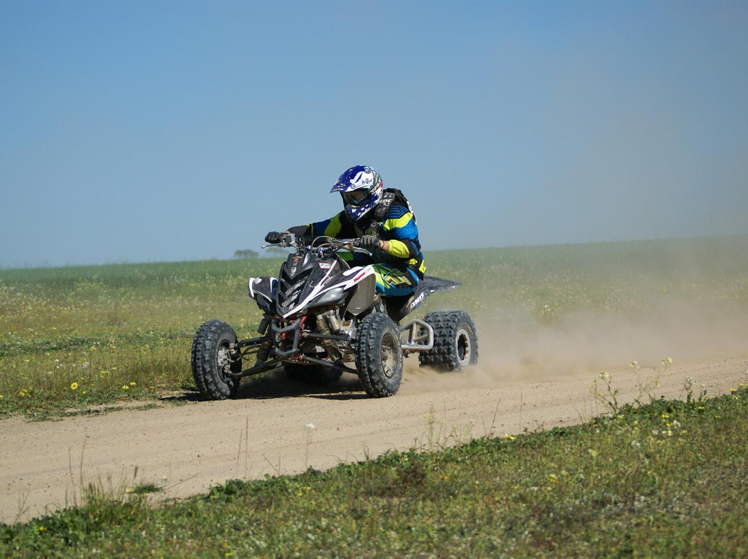 West Moto Park景点图片