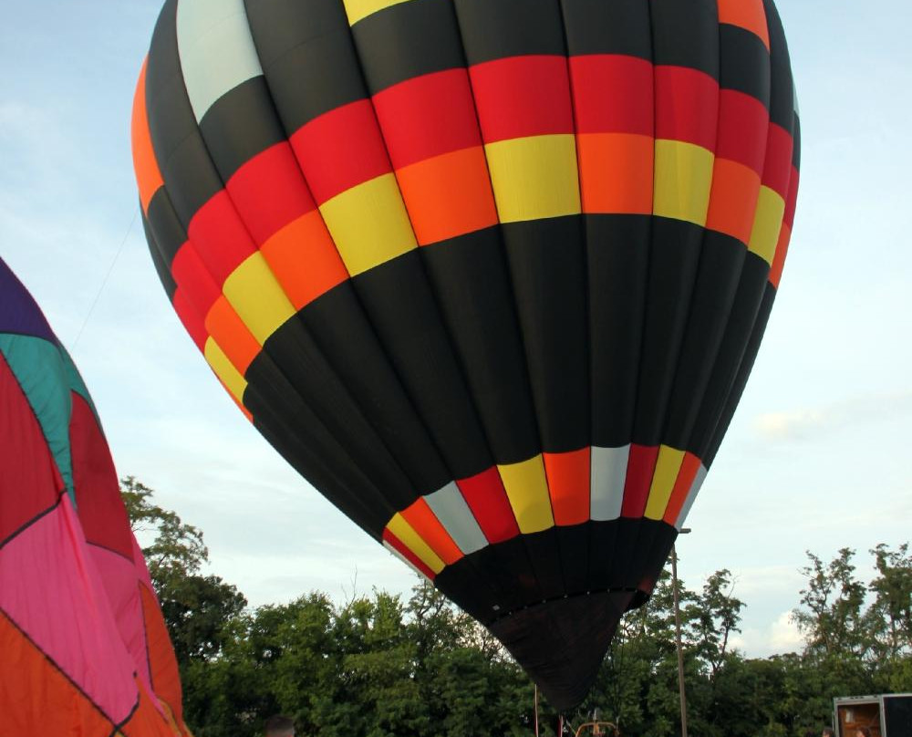 Valley Ballooning景点图片