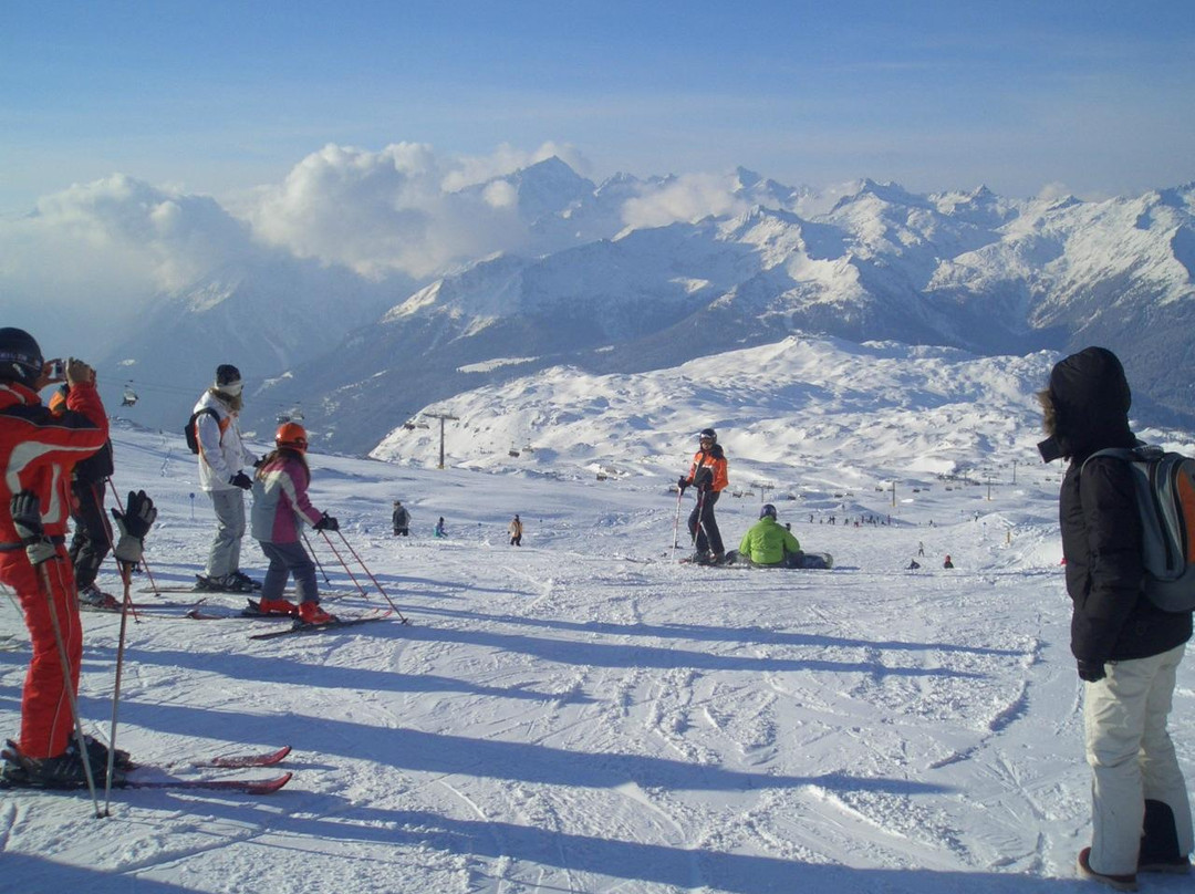 Scuola di Sci Dolomiti-马多纳迪坎皮格里奥必去景点