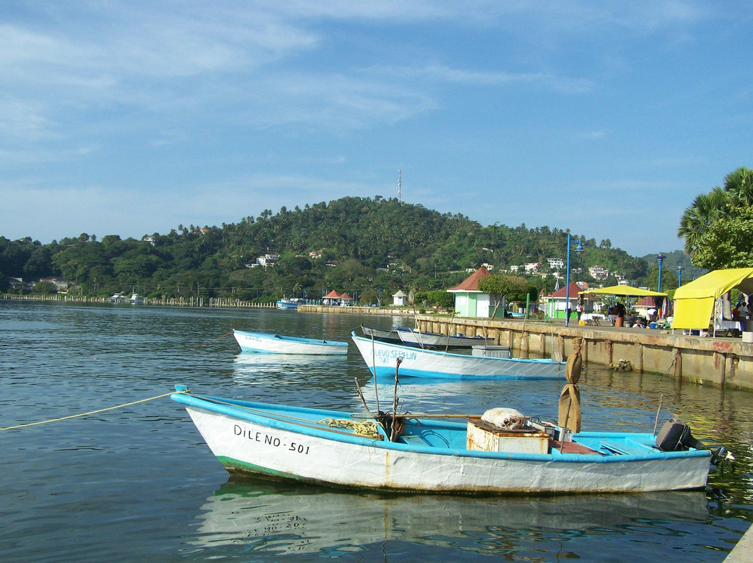 Malecon-Santa Barbara de Samana必去景点
