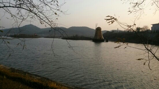 西山湖公园-大连市必去景点