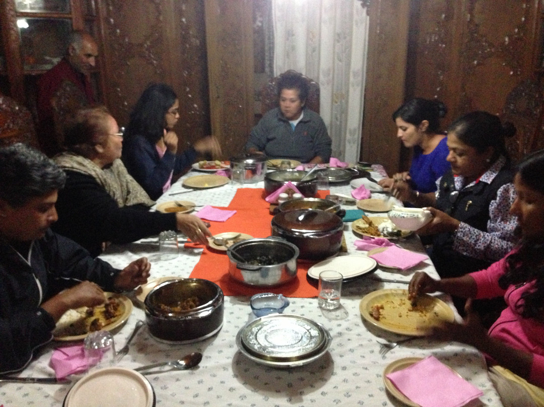 Sonamarg餐馆和美食-Paradise Food Court Sonamarg