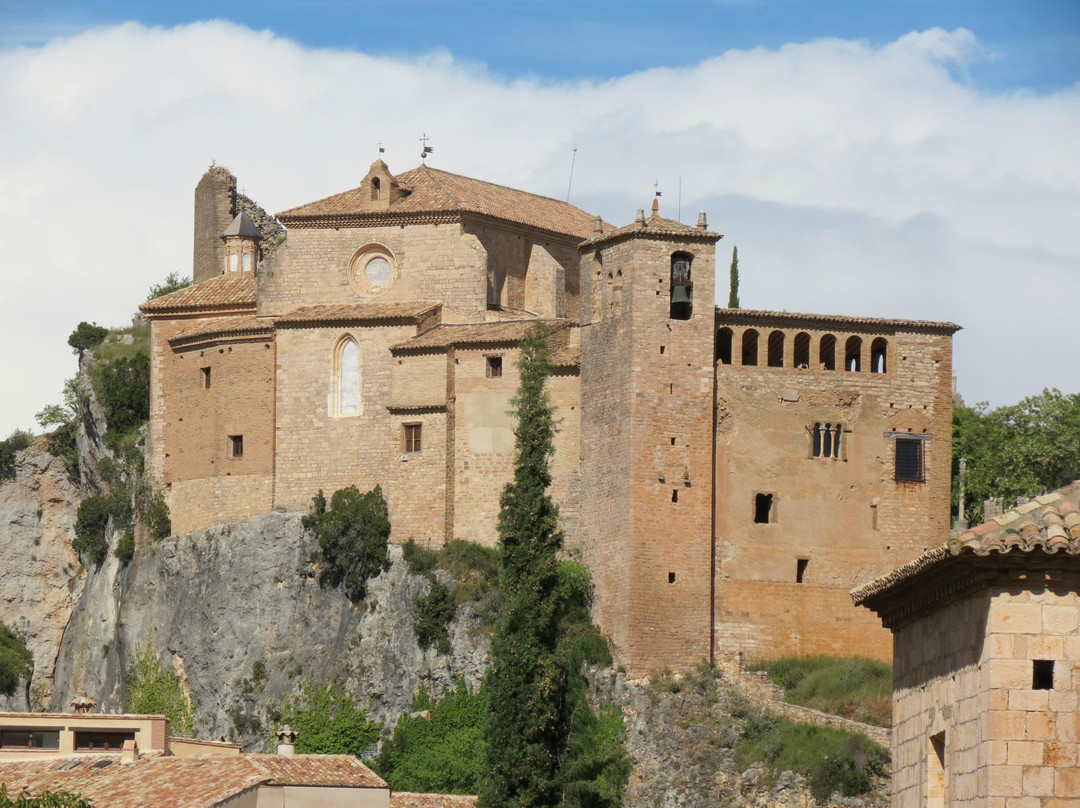 Colegiata Santa Maria la Mayor景点图片
