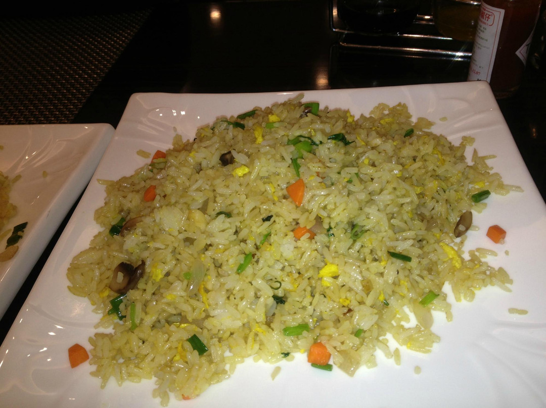 维多利亚大酒店主图