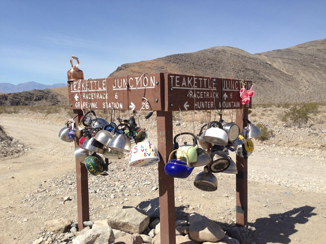 Tea Kettle Junction-死亡谷国家公园必去景点