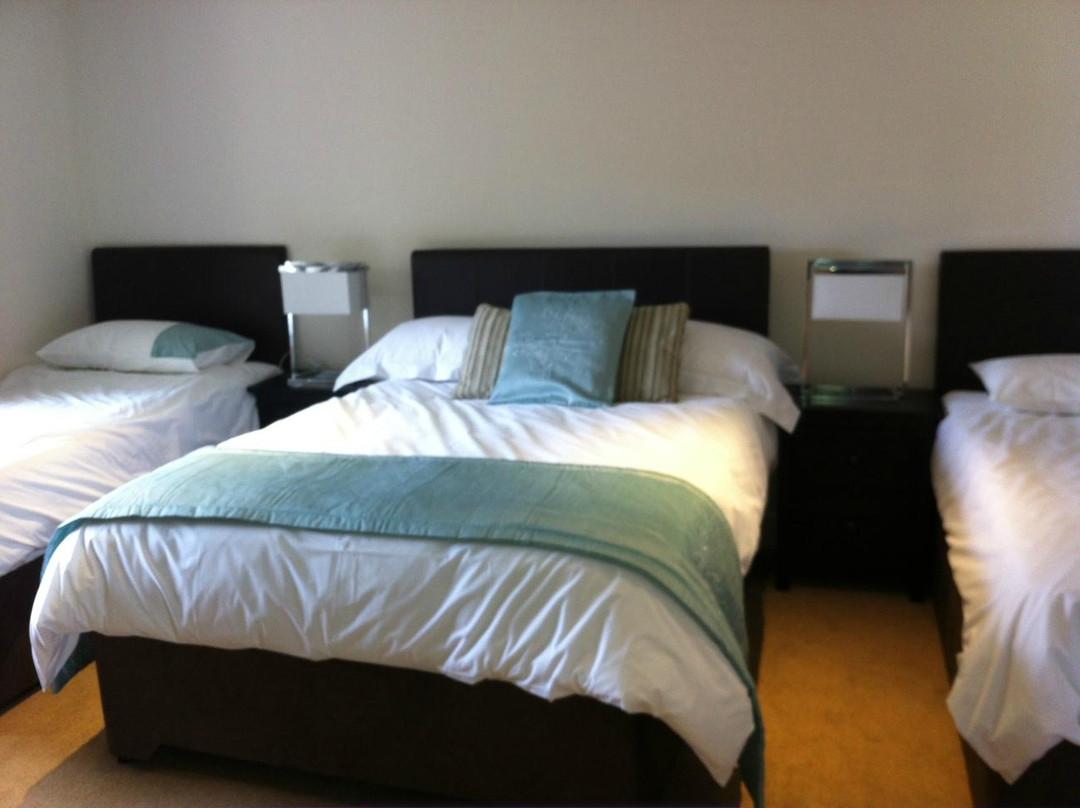 Manor House主图