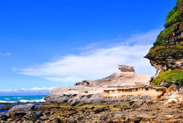 Kapurpurawan Rock Formation-Burgos必去景点