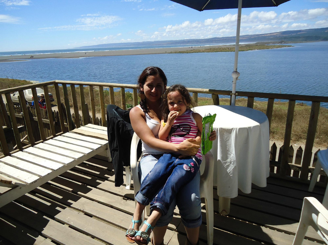 Cabanas Guzman Lyon主图