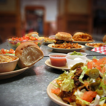 Sherman餐馆和美食-Tracks Restaurant