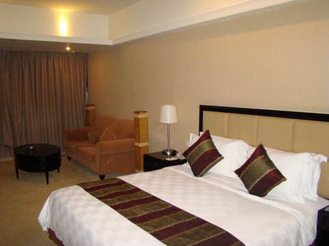 美爵深圳东方银座酒店主图