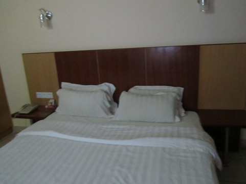 7天海口明珠广场香港城店主图