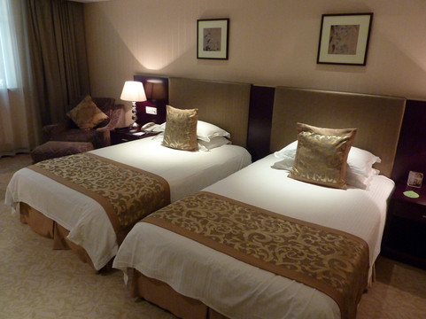 兴宇大酒店主图