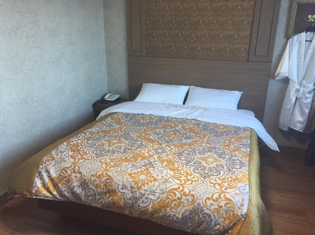 长兴郡酒店住宿-Piano Motel