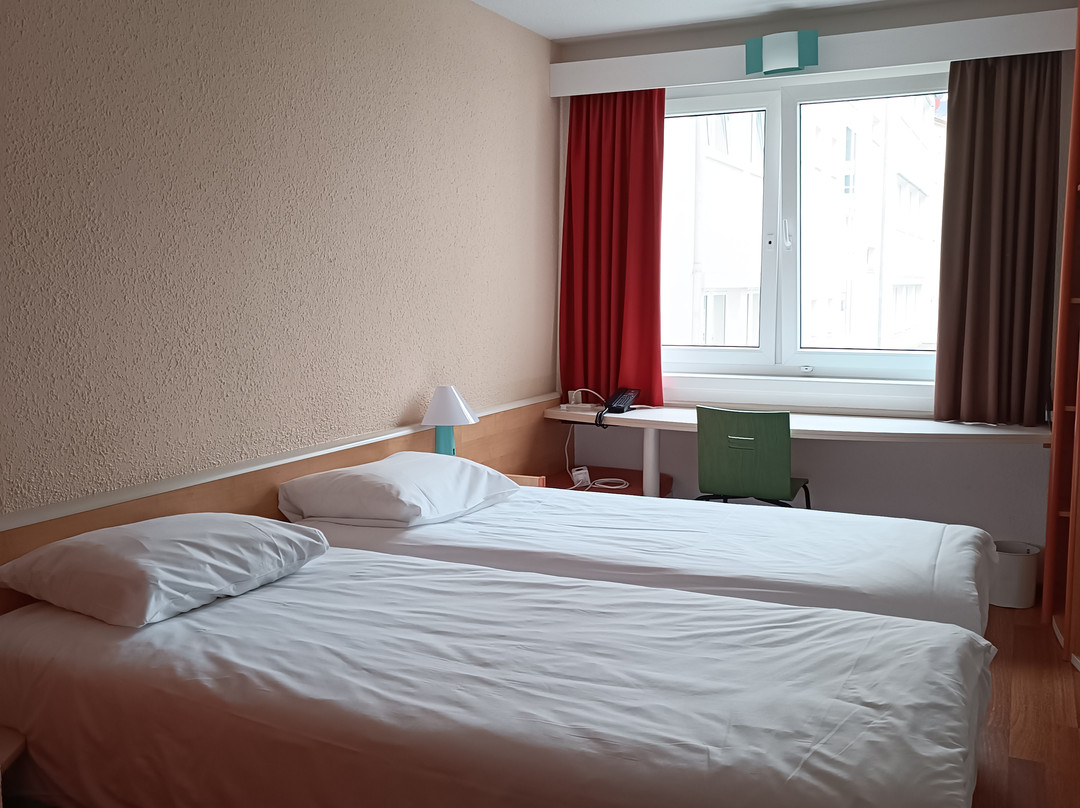 宜必思斯图加特中心酒店主图