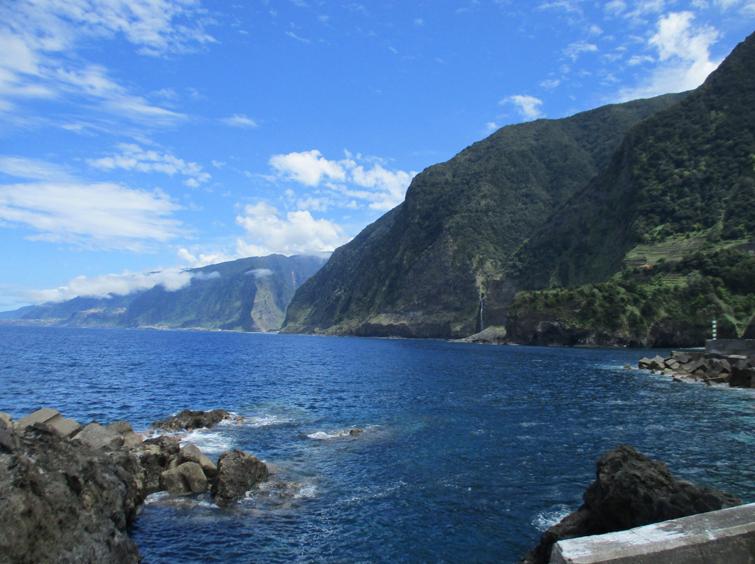 Poça Das Lesmas-Seixal必去景点