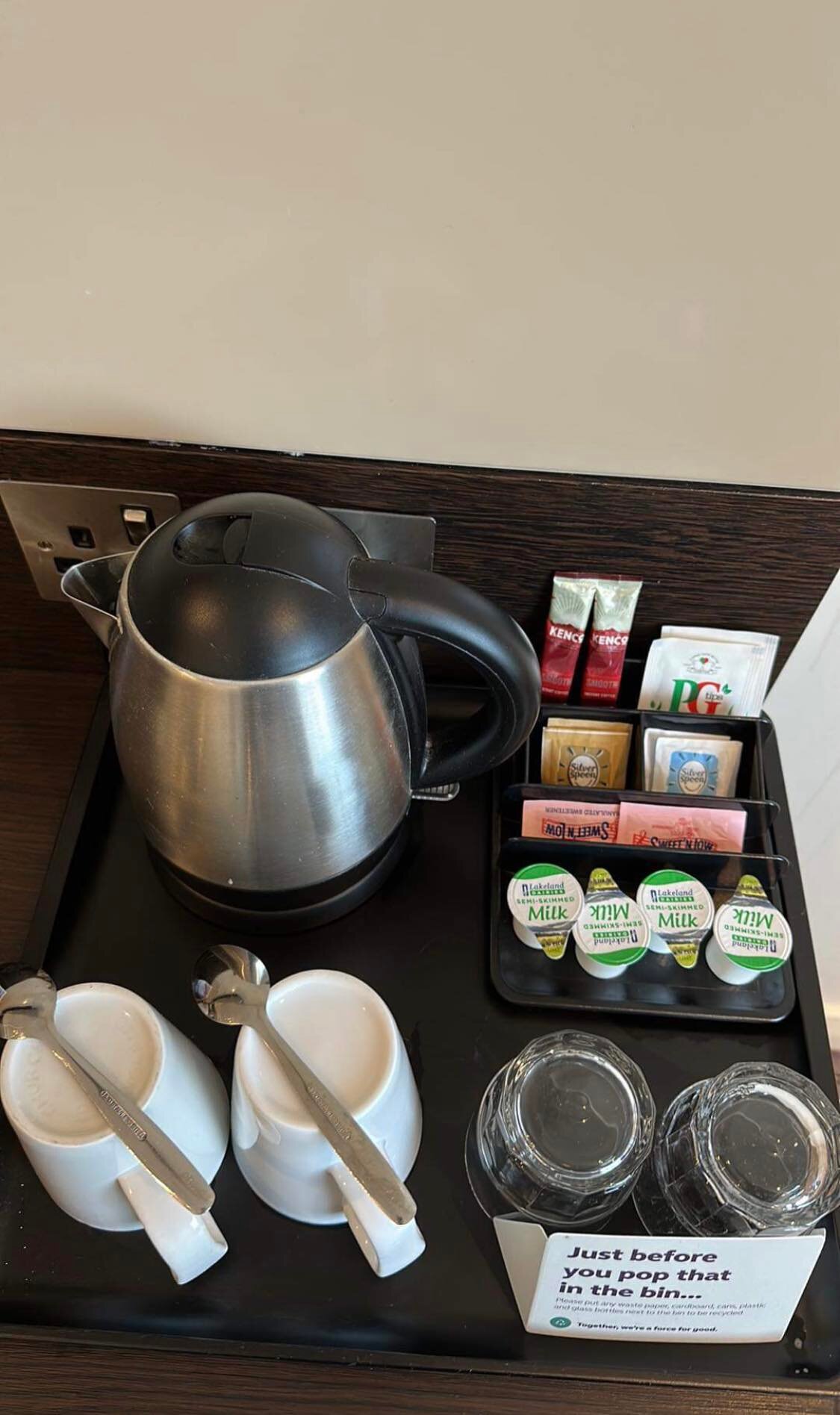 Premier Inn Perth City Centre Hotel-客卧