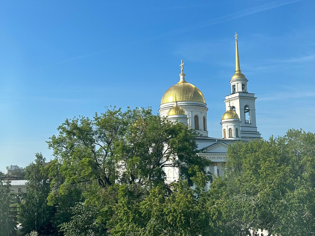 Green Park Hotel主图