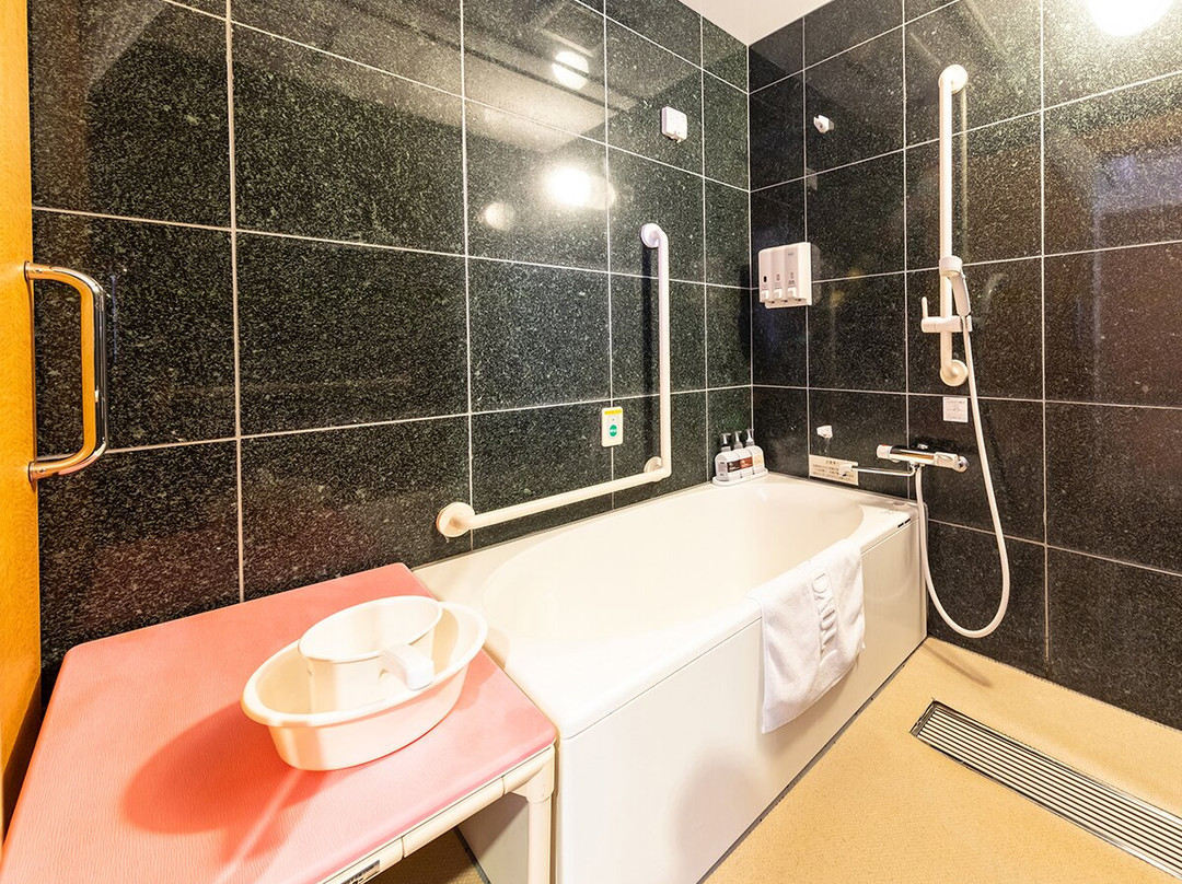 Toyoko Inn Yokohama-Sen Fuchinobe-Eki Minami-Guchi主图