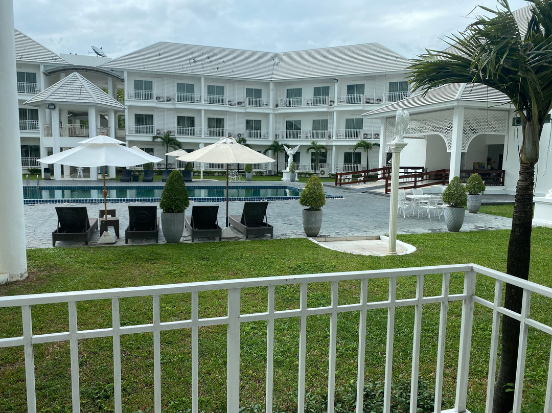 White House Hotel主图