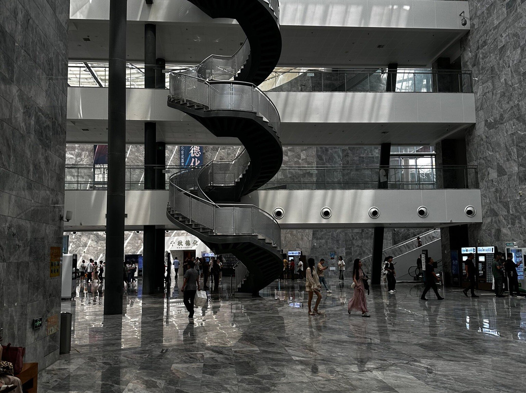景德镇陶瓷博物馆-景德镇市必去景点