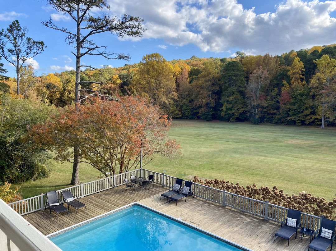 格伦艾拉斯普林斯旅馆主图