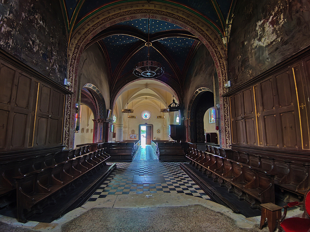 Eglise Saint Martin-Chailles必去景点