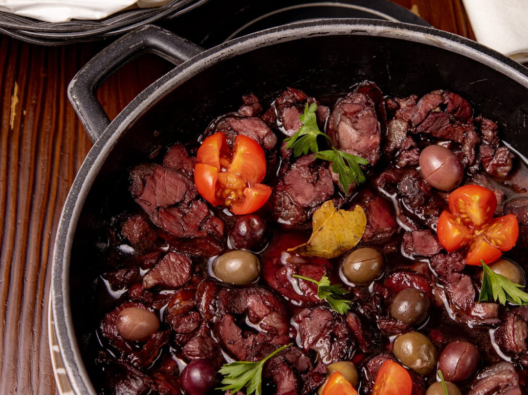 Obviamente Bar-维塞乌必去景点